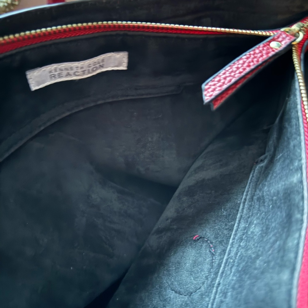 Kenneth Cole Reaction Red Pebbled Tote Bag w Pouch Work Travel - Picture 6 of 6